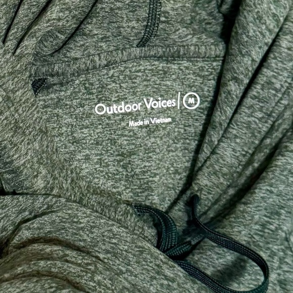 Outdoor Voices | Green Cloud Knit Hoodie (M) - Picture 6 of 7